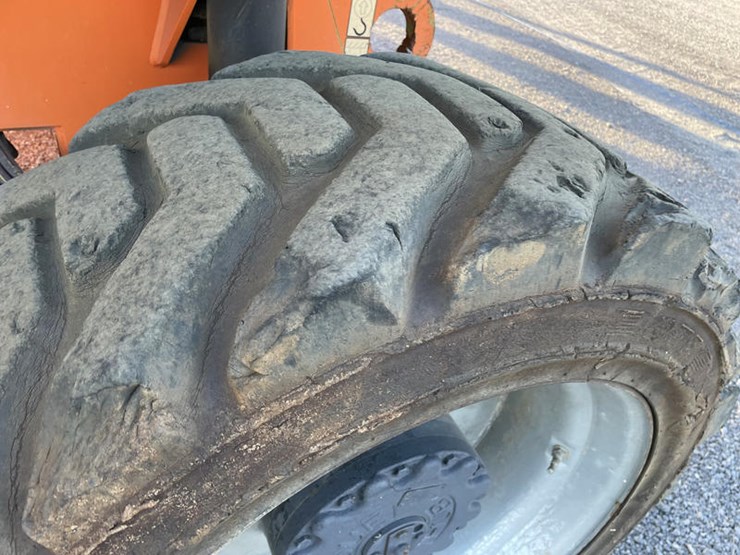 2007-jlg-800s-image-27