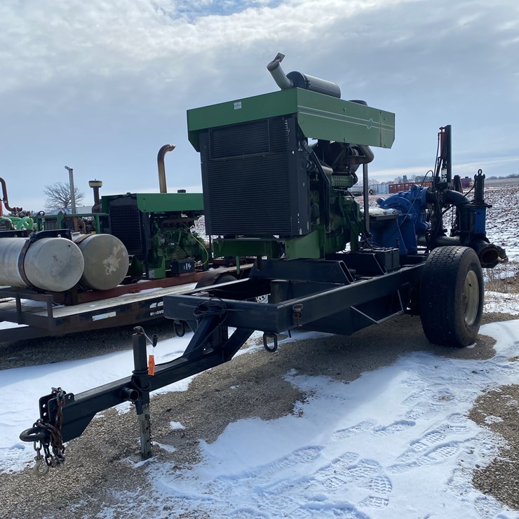 #625 • John Deere Powered Booster Pump Trailer (Chilton, WI)