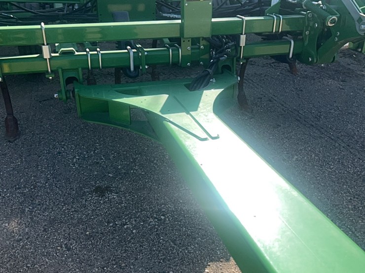 2022-john-deere-52-image-65