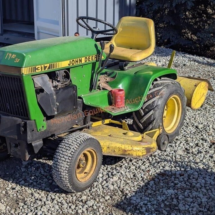 JOHN DEERE 317