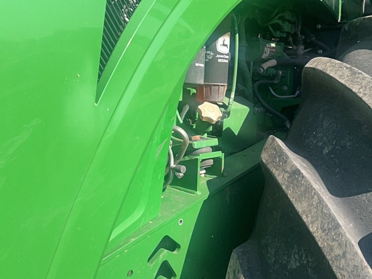 2016-john-deere-9520r-image-113