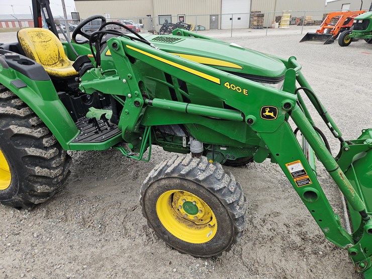 2023-john-deere-4052m-image-20