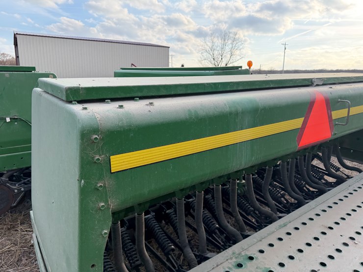 john-deere-455-image-36