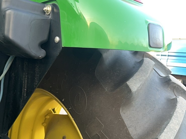 2010-john-deere-2010-image-47