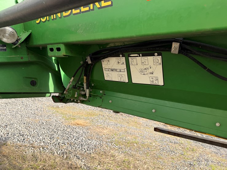 john-deere-630d-image-21