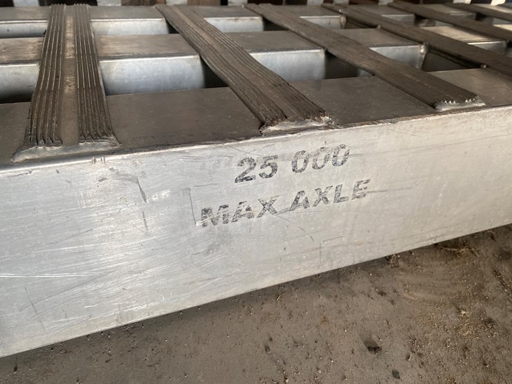 #572-•-2002-doonan-48'-step-deck-semi-trailer-with-ramps-(has-wi-title)-(reedsville,-wi)-image-35