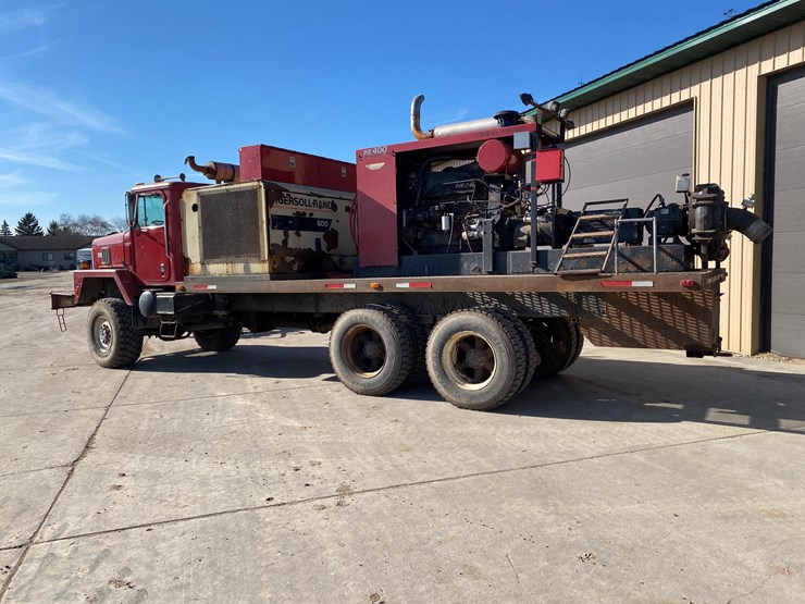 1994-international-paystar-5000-image-13