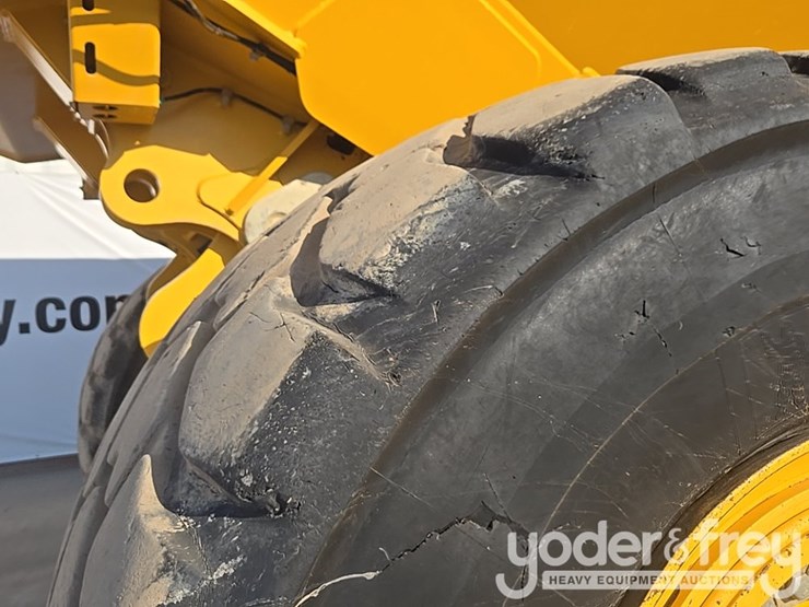 2021-deere-460e-image-23