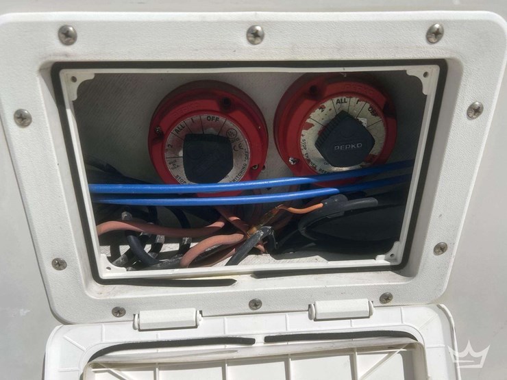 1991-25ft-wellcraft-250-sportsman-boat-and-2008-t/a-boat-trailer.-image-27