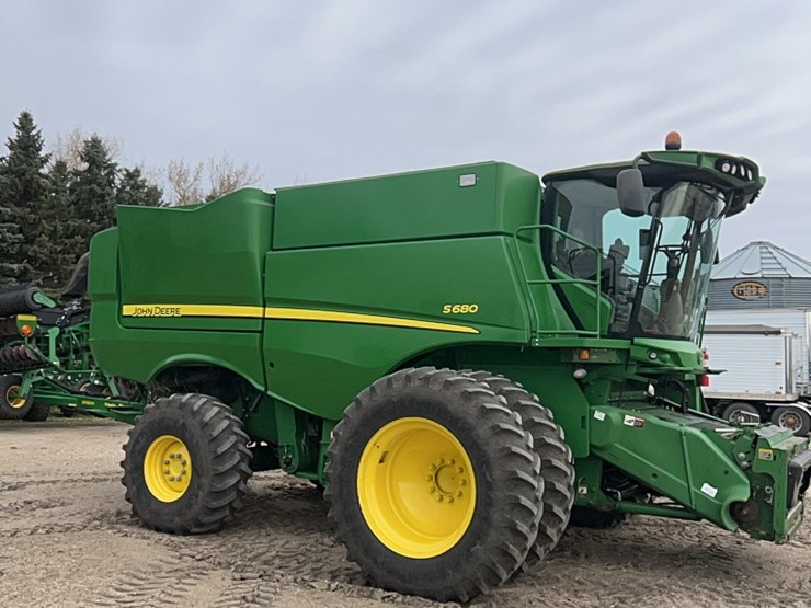 2014-john-deere-s680-image-91