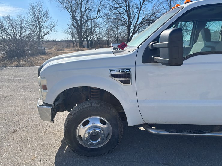 2008-ford-f350-image-9