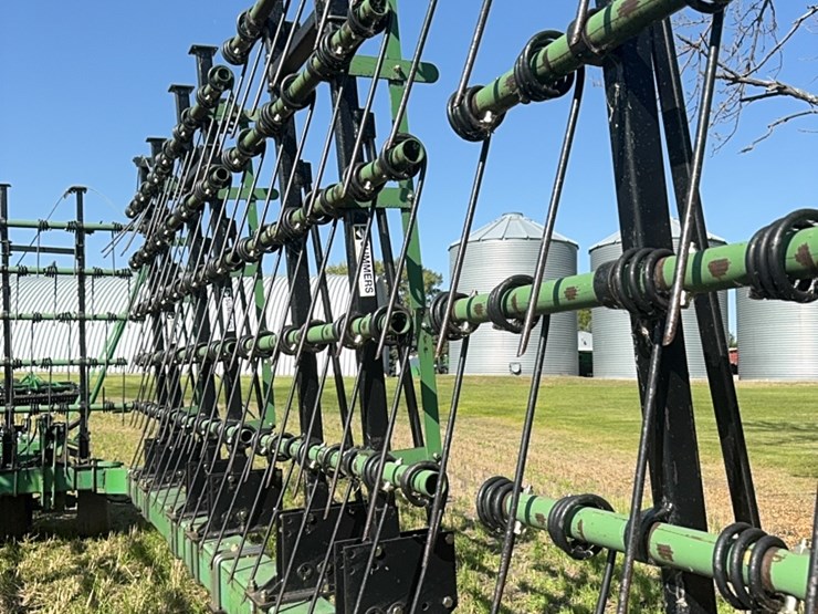 70’-summers-heavy-harrow,-hydraulic-down-pressure,-auto-fold-image-22