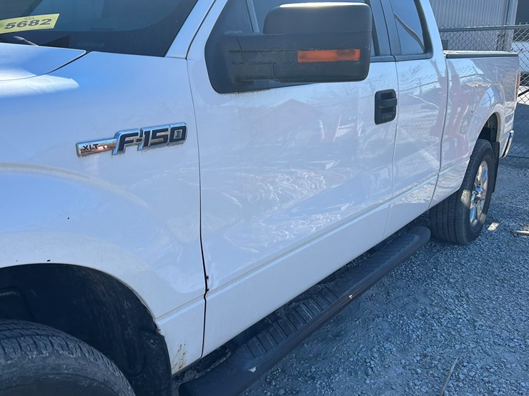 2014-ford-f150-image-13