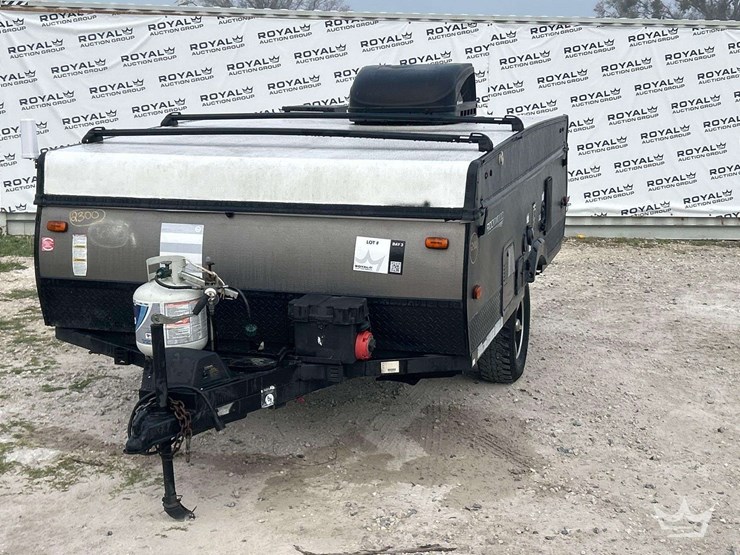 2017-forest-river-rockwood-freedom-camping-s/a-trailer-image-1