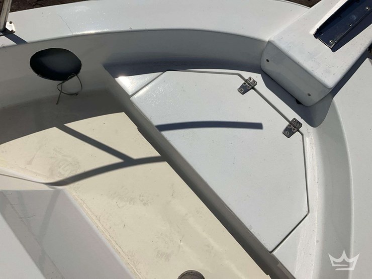 1988-23ft-stealth-craft-boat-w-22ft-boat-trailer-image-13