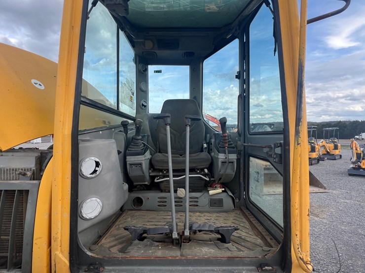 volvo-ecr58-image-18