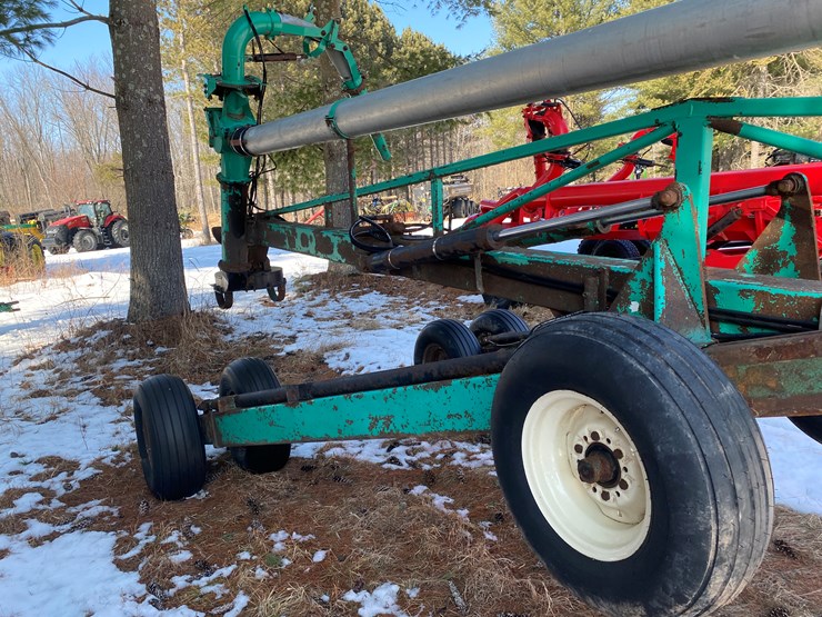 2011-houle-ap-l-42t-image-6