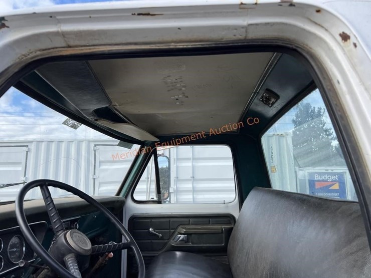 1975-ford-f600-image-28