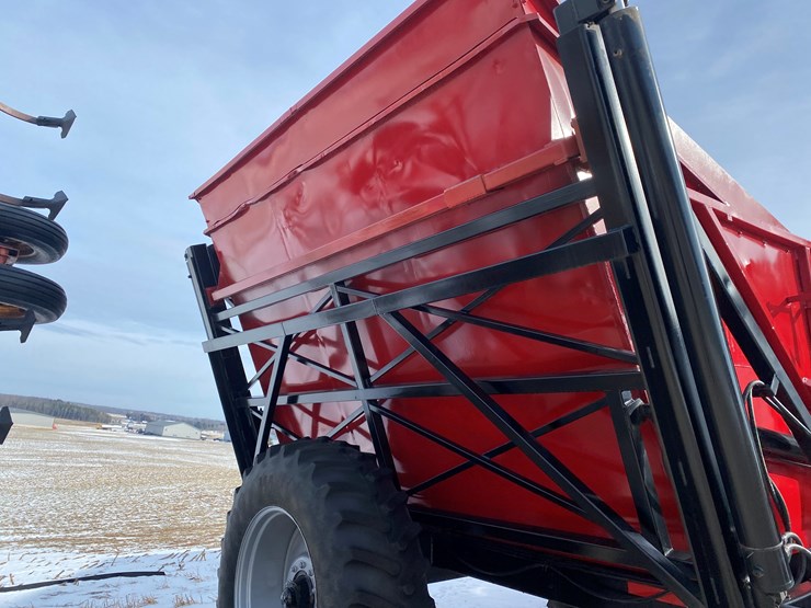 1992-byron-1512-image-5