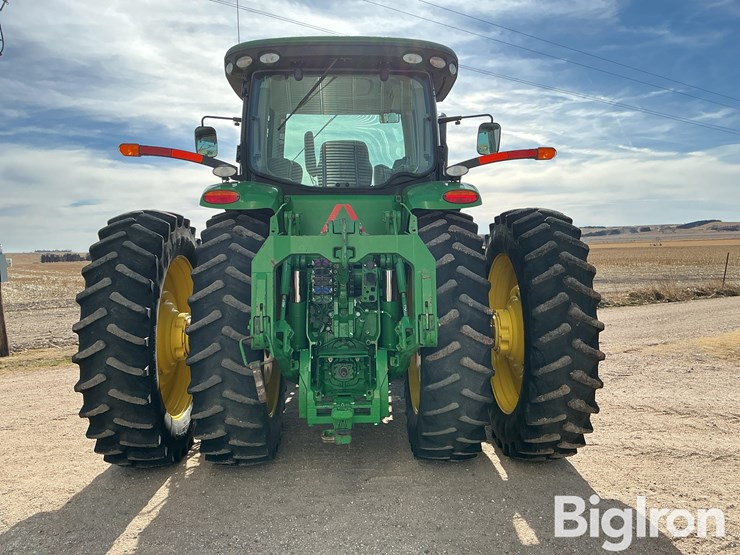 2011-john-deere-8335r-mfwd-tractor-image-6