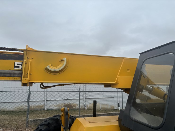 #2310-•-2004-gehl-rs8-telehandler-image-32