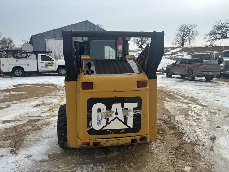 2009-caterpillar-252b2-image-3