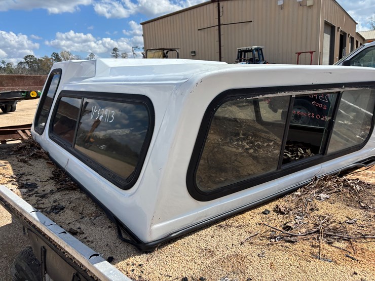 #1716-•-small-truck-camper-shell-image-2