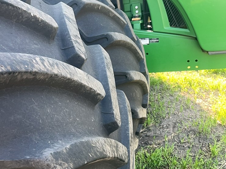 2011-john-deere-9430-image-30