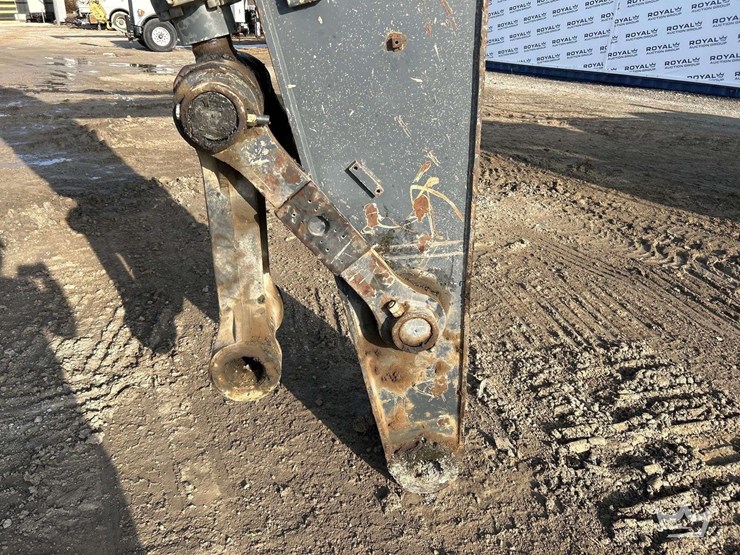 2014-john-deere-350g-hydraulic-excavator-image-23