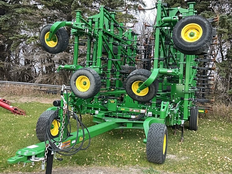 2024-john-deere-52-image-140