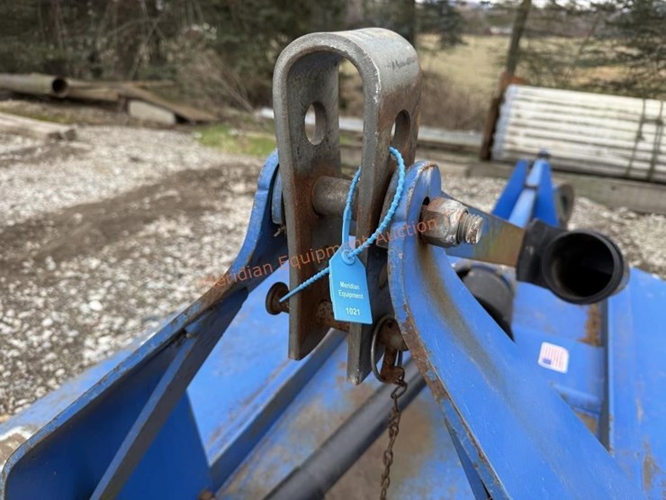 new-holland-716gc-image-10