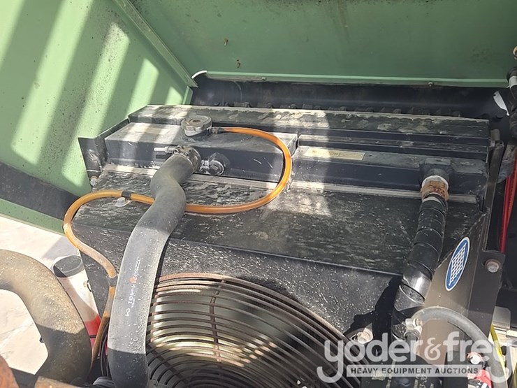 2018-sullair-185dpq-image-35