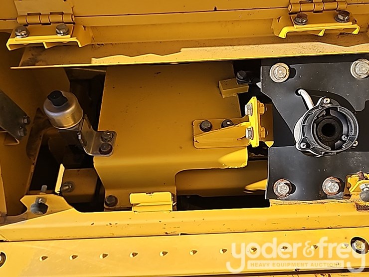 2017-komatsu-pc360-lc-11-image-42