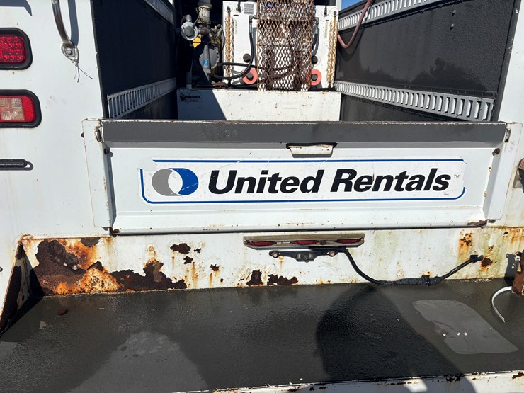 2011-miller-bobcat-225-image-25