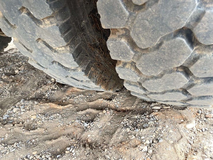 2003-international-durastar-4300-image-22