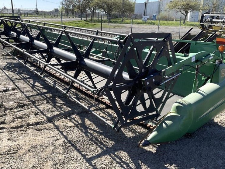 john-deere-925d-image-2