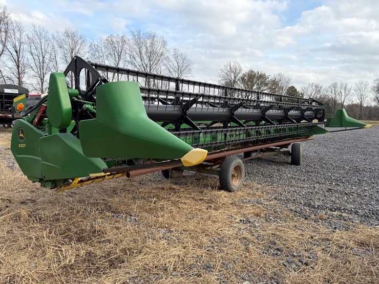 john-deere-630f-image-3
