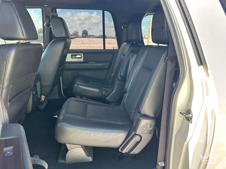 2008-ford-expedition-image-15