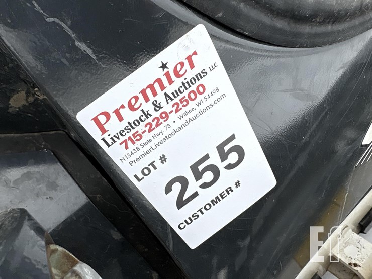 2023-bobcat-t62-image-32