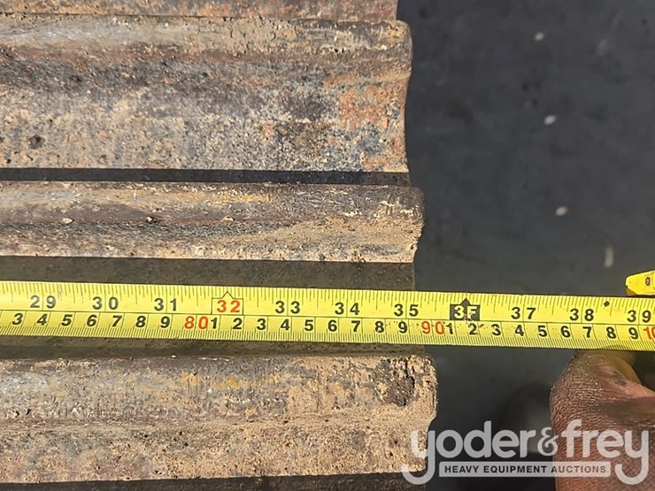 2013-komatsu-pc490-lc-10-image-22