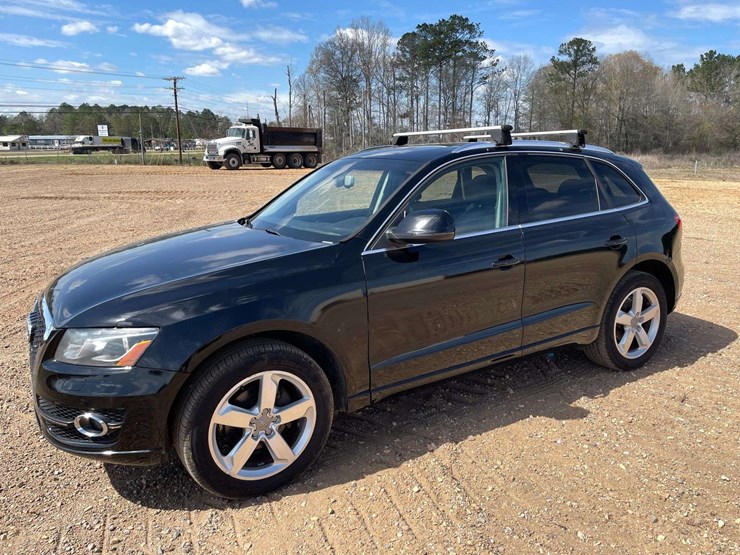 2011-audi-q5-image-1