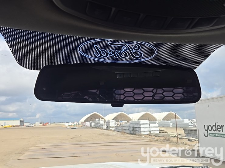 2019-ford-f550-image-81