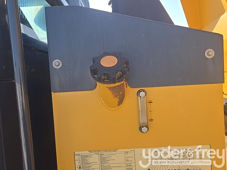 2021-deere-460e-image-70