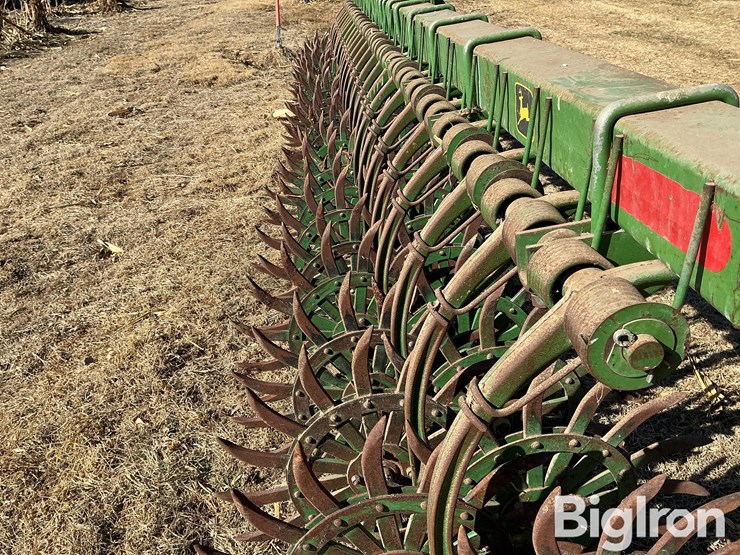 john-deere-400-image-13