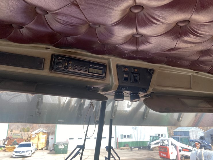 2000-kenworth-t800-image-45