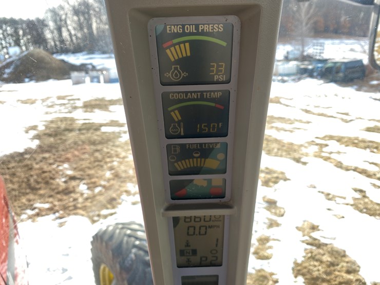 #125-•-2001-case-mx200-magnum-tractor-(colfax,-wi)-image-50