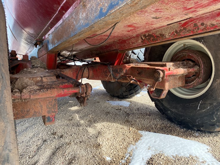 #1206-•-n-tech-5,000-gallon-manure-tanker-(chilton,-wi)-image-25