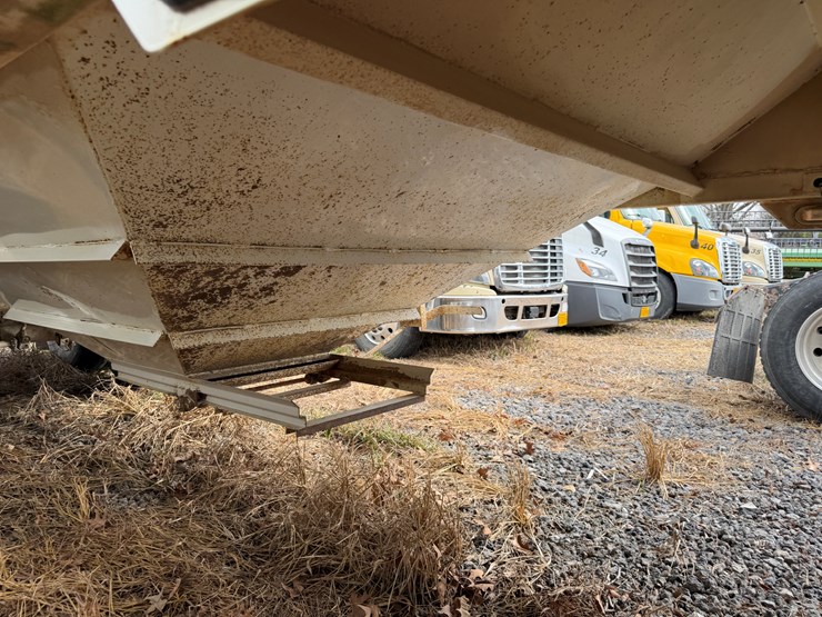 #40956-•-2013-cts-ght-40-40'-t/a-hopper-bottom-trailer-5tu124023ds000682-image-37