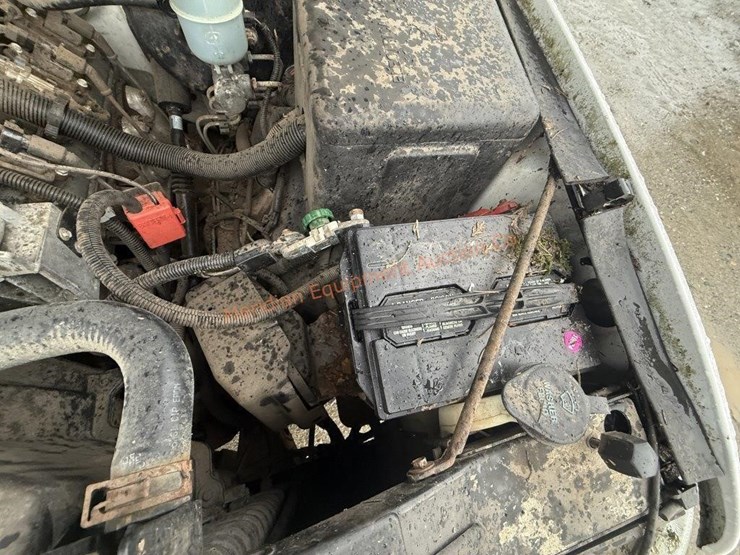 2000-chevrolet-silverado-1500-image-15