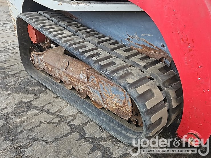 2017-takeuchi-tl12r2-image-14